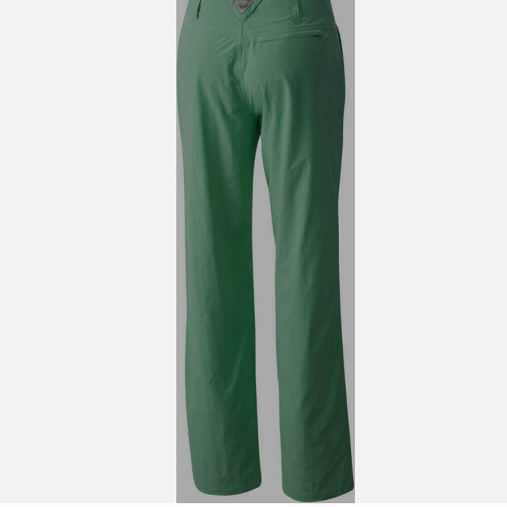 COLUMBIA PFG Aruba Green Roll Up Cargo Pants Nylon Women's 12 NWT UPF 30